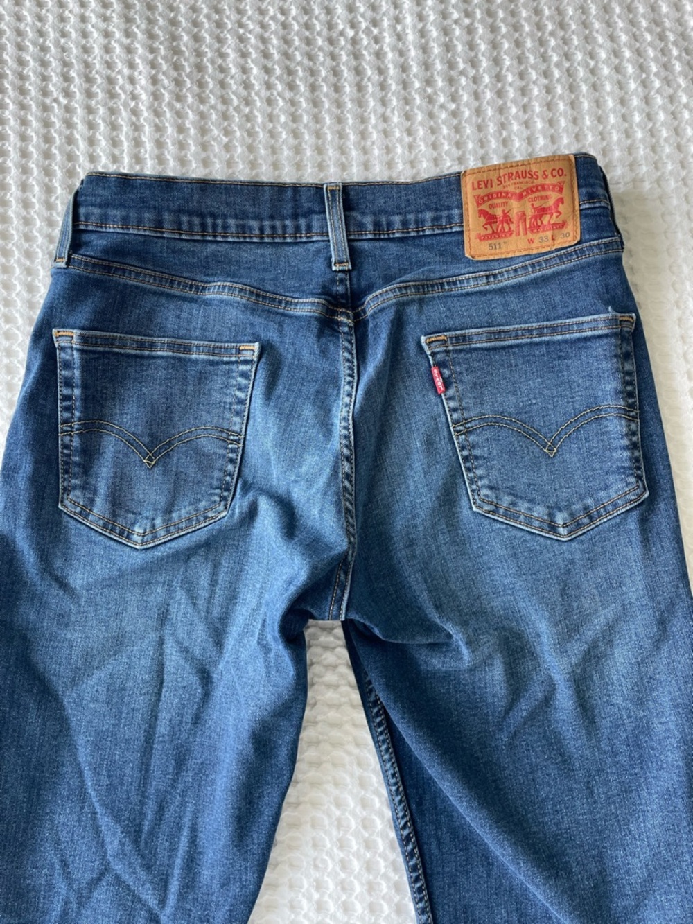Men’s Levi Slim Fit Dark Wash Jeans